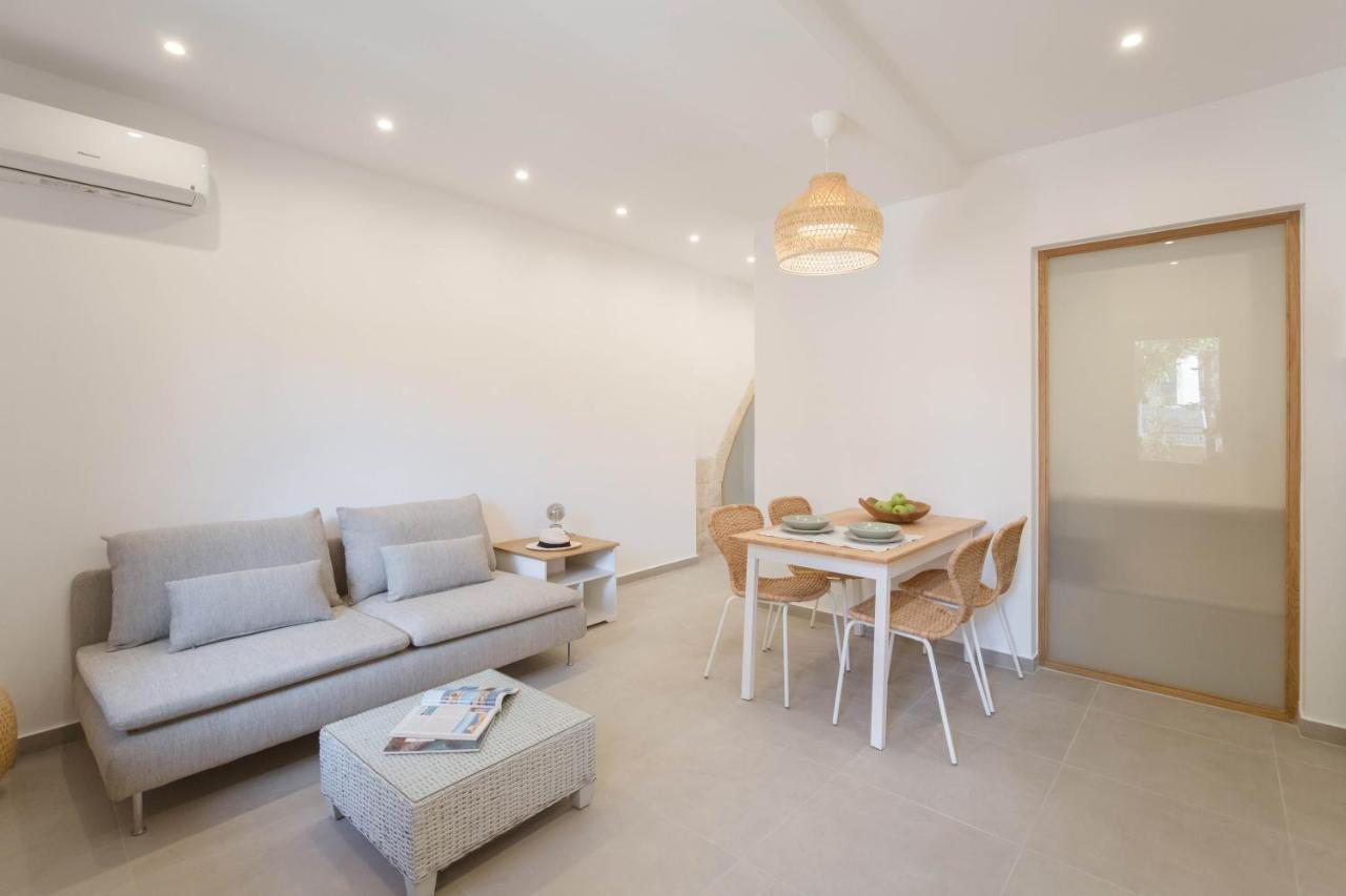 Lindas Convent Garden Home 1 Chania  Bagian luar foto