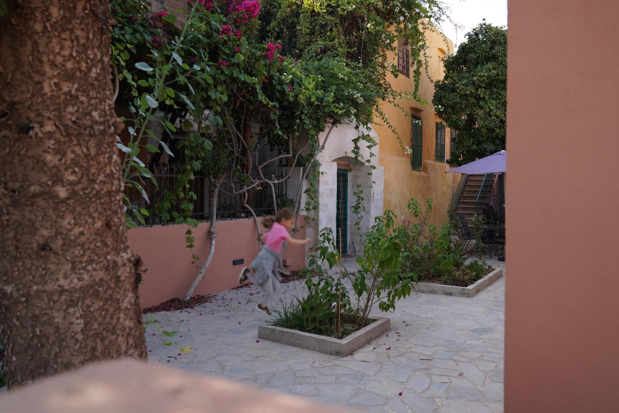 Lindas Convent Garden Home 1 Chania  Bagian luar foto