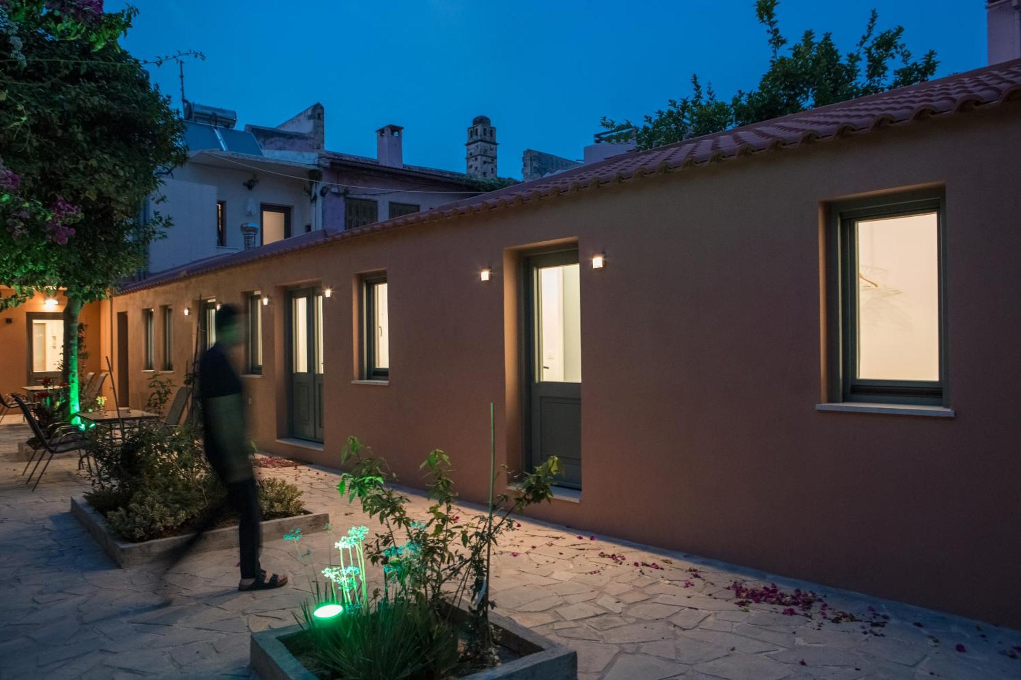 Lindas Convent Garden Home 1 Chania  Bagian luar foto